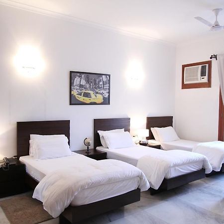 Luxury Suites And Hotels-Parkfront Gurgaon Eksteriør bilde