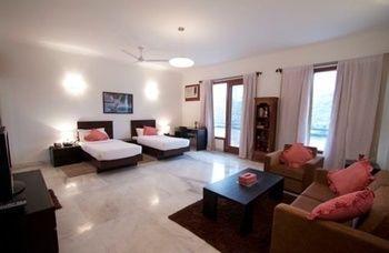 Luxury Suites And Hotels-Parkfront Gurgaon Eksteriør bilde